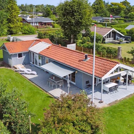 Дом отдыха Salvina - 300m From The Sea By Interhome